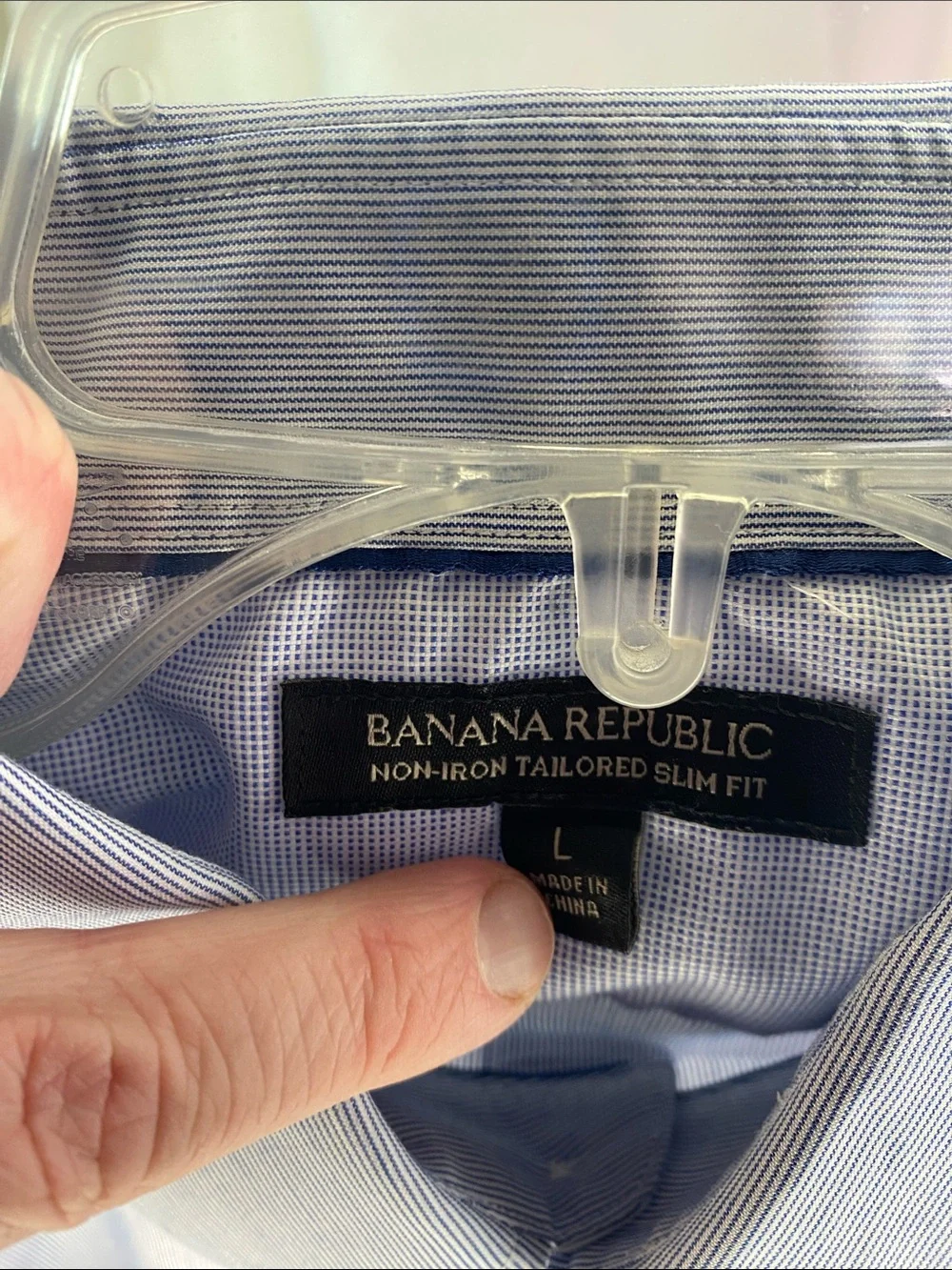 Banana Republic Men's Pale Blue Pinstripe Dress Shirt